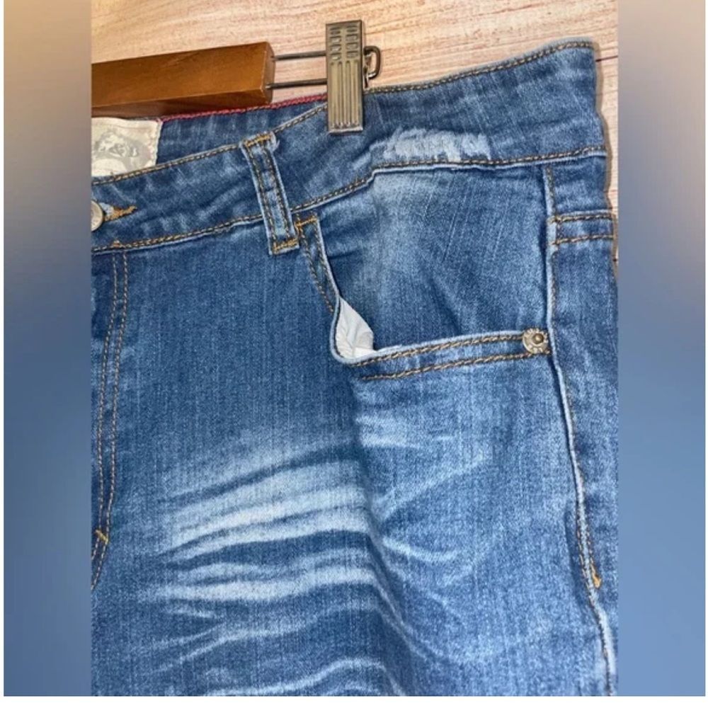 L & B Creations Silver Sequin Patch Boyfriend Skinny Jean - Size 20 denim Blue - Picture 3 of 11